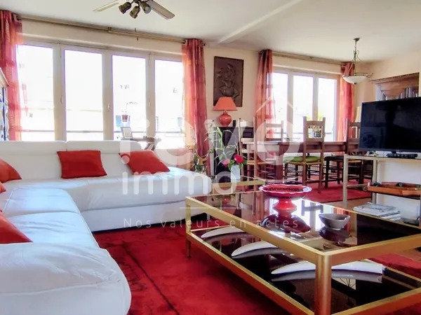 Maison 8 pièces, maison familiale proche gare