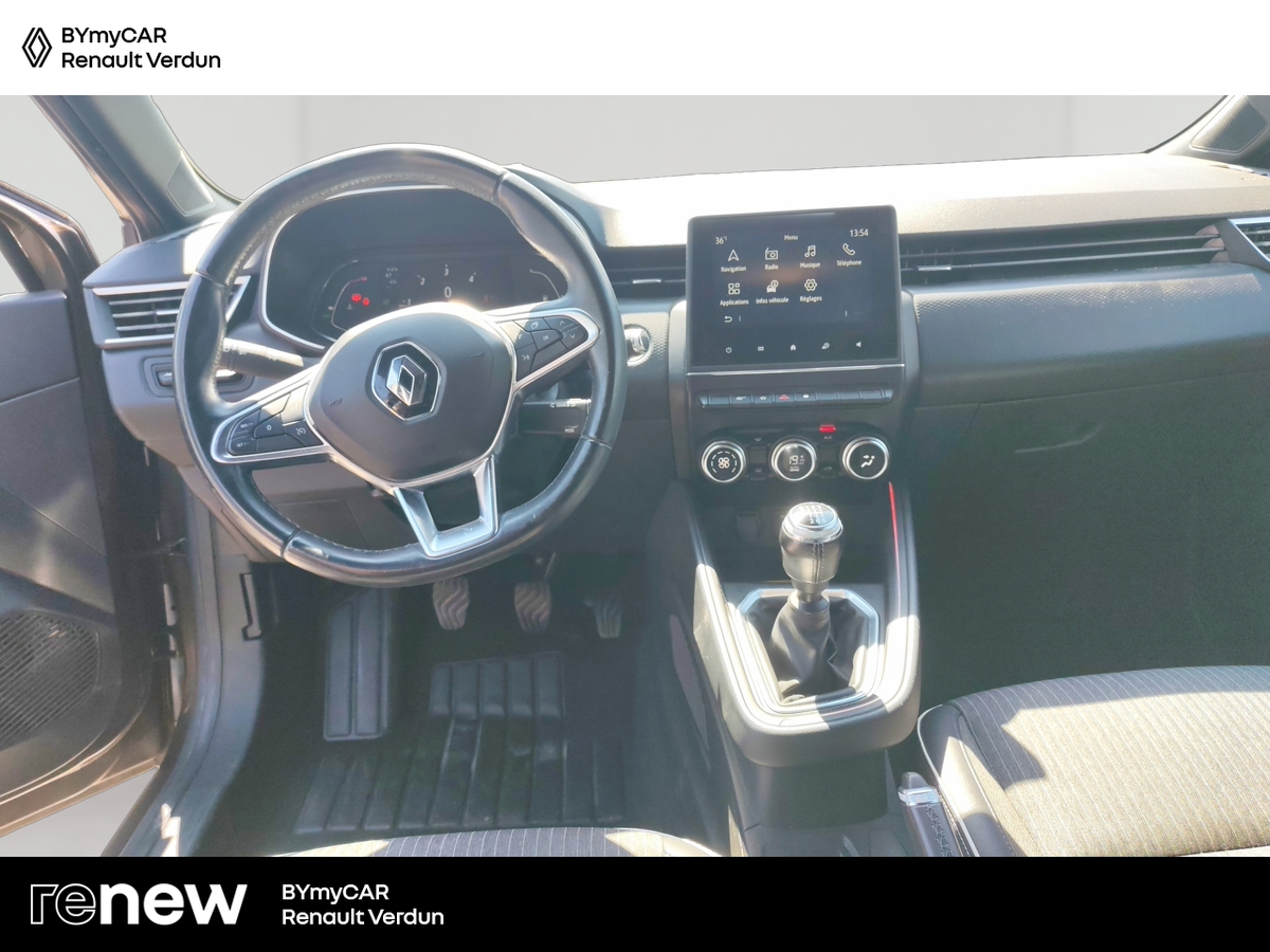 Renault Clio Blue dCi 115 — photo 9