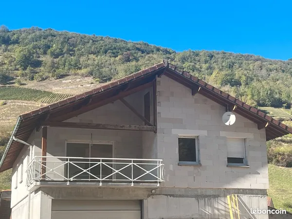 Maison à louer proche Poncin