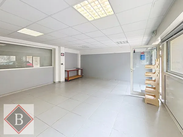 Immobilier Professionnel à louer Mougins