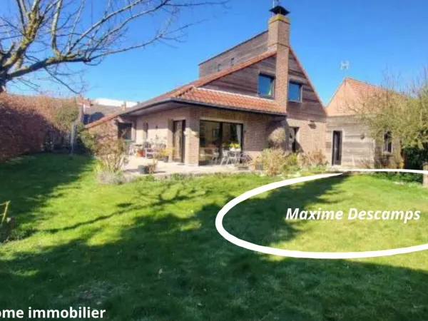 Maison individuelle 4 chambres + 1 bureau + jardin + garage 2V
