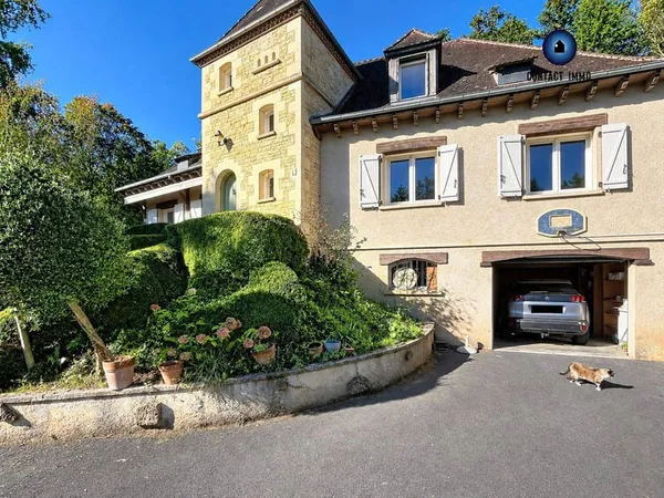 Maison 7 pièces 138 m²