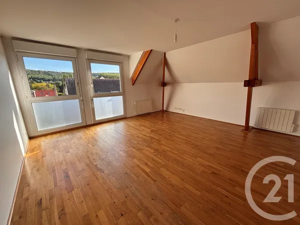Appartement 4 pièces 77 m²
