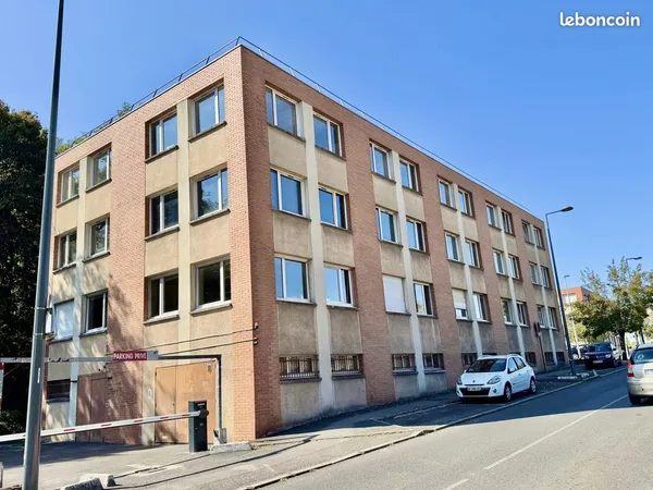 Local commercial 544 m² Évry-Courcouronnes