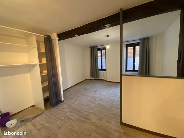 STUDIO 32m2 Quartier Saint-Arigle