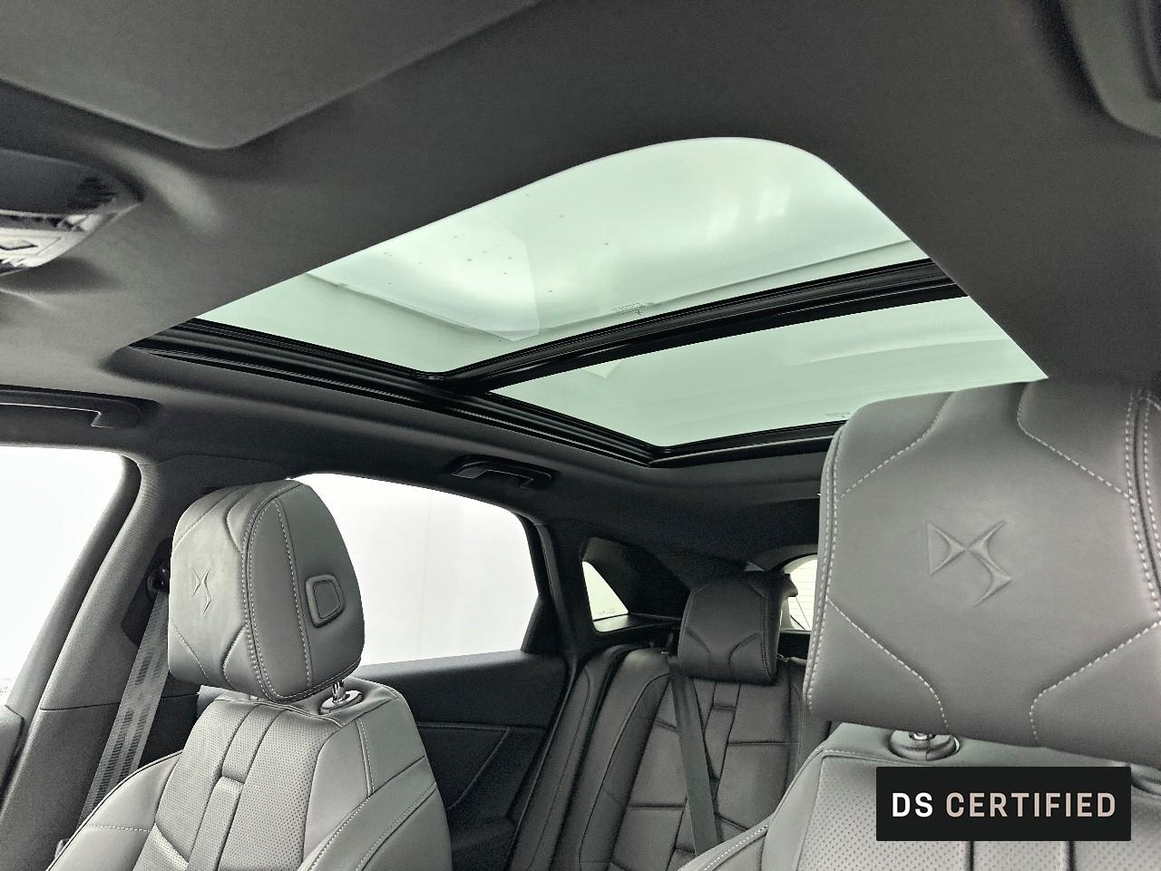 Ds Ds 7 crossback hybride rechargeable e-tense 300 eat8 4x4 opera — photo 35
