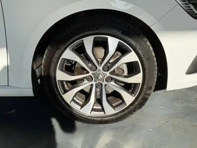Renault Megane iv estate tce 140 — photo 44