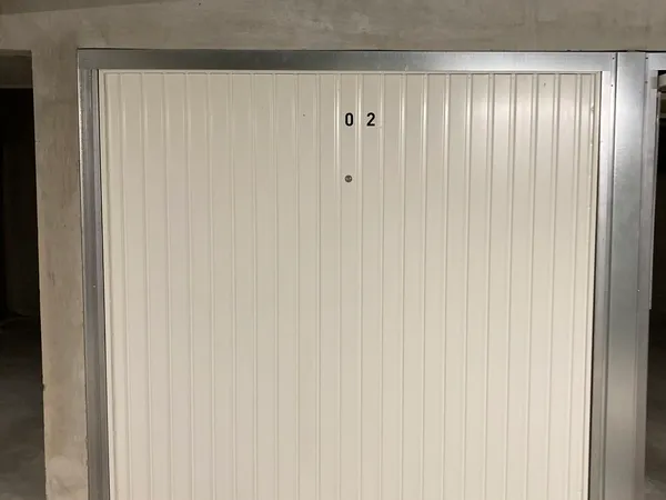 Loue parking 13m²