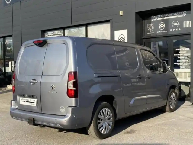 Peugeot Partner iii hdi 130 eat8 s&amp;s 950kg long asphalt — photo 3