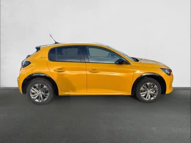 Peugeot 208 electrique 50 kwh 136ch — photo 4