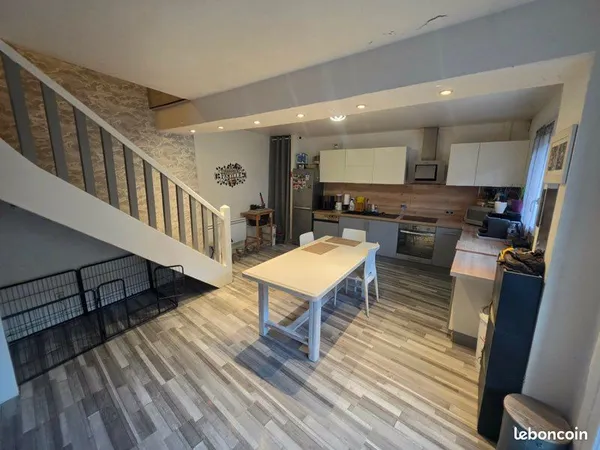 🏡 À VENDRE - Maison 77 m² avec garage, cour et terrasse - Saint-Martin-la-Garenne