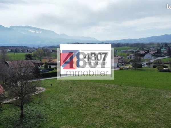 Terrain 215 m² Scientrier