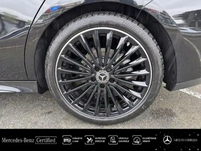 Mercedes Cla shooting brake 220 d 190ch amg line 8g-dct — photo 14
