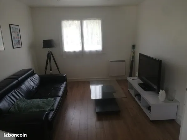 Vends appartement T2 43m2 à Fontaine