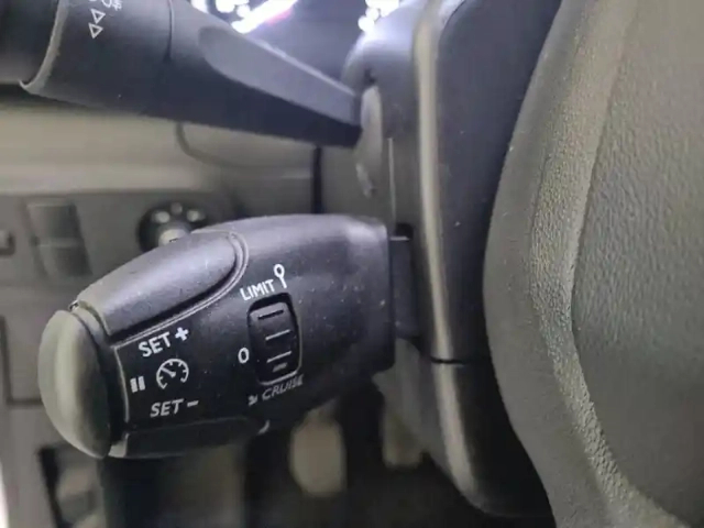 Citroën C3 bluehdi 100 bvm6 — photo 25