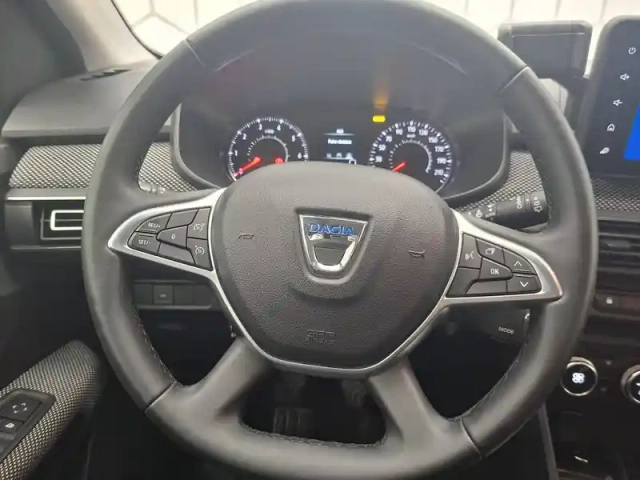 Dacia Jogger eco-g 100 7 places — photo 37