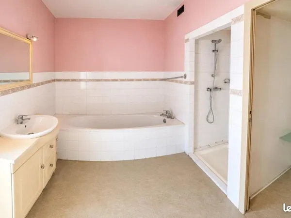 Maison 6 pièces 173 m²