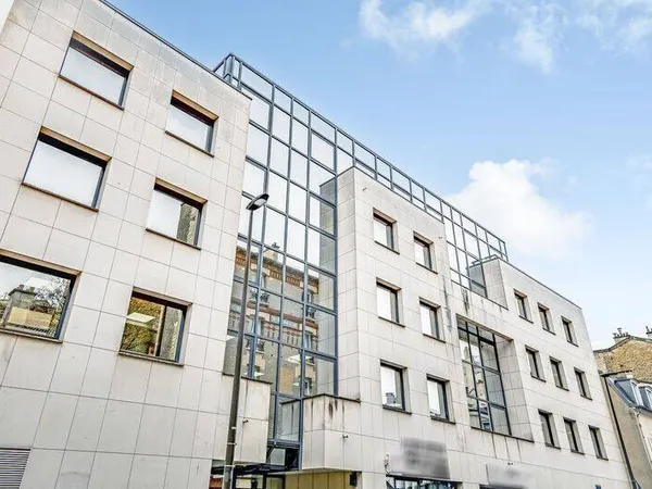 Bureaux 274 m²
