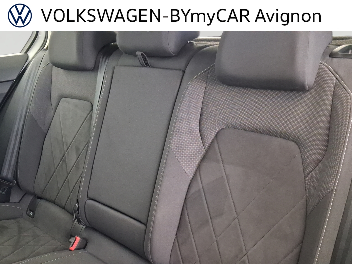 Volkswagen Golf 1.4 Hybrid Rechargeable OPF 204 DSG6 — photo 24
