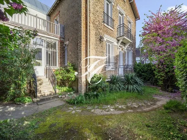 Maison 6 pièces 107 m²