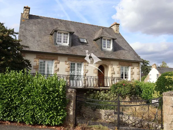 Maison 7 pièces 151 m²