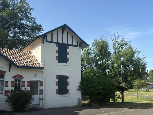 Location logement communal T3 ARUE