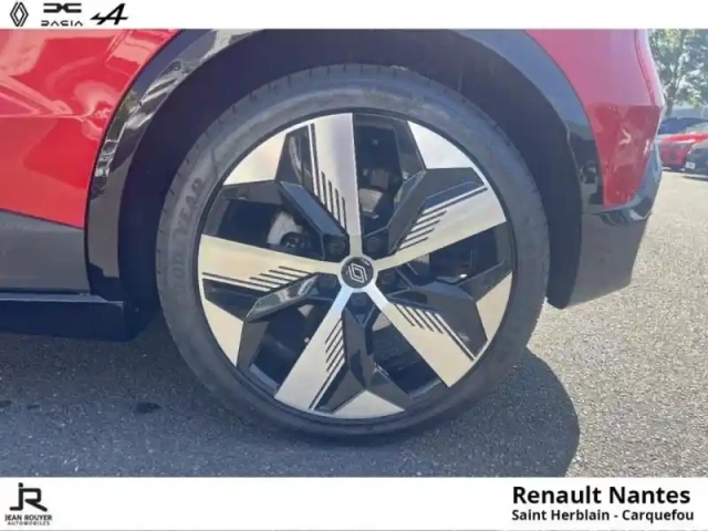 Renault Megane e-tech electric ev60 220ch techno optimum charge - pompe à chaleur — photo 9
