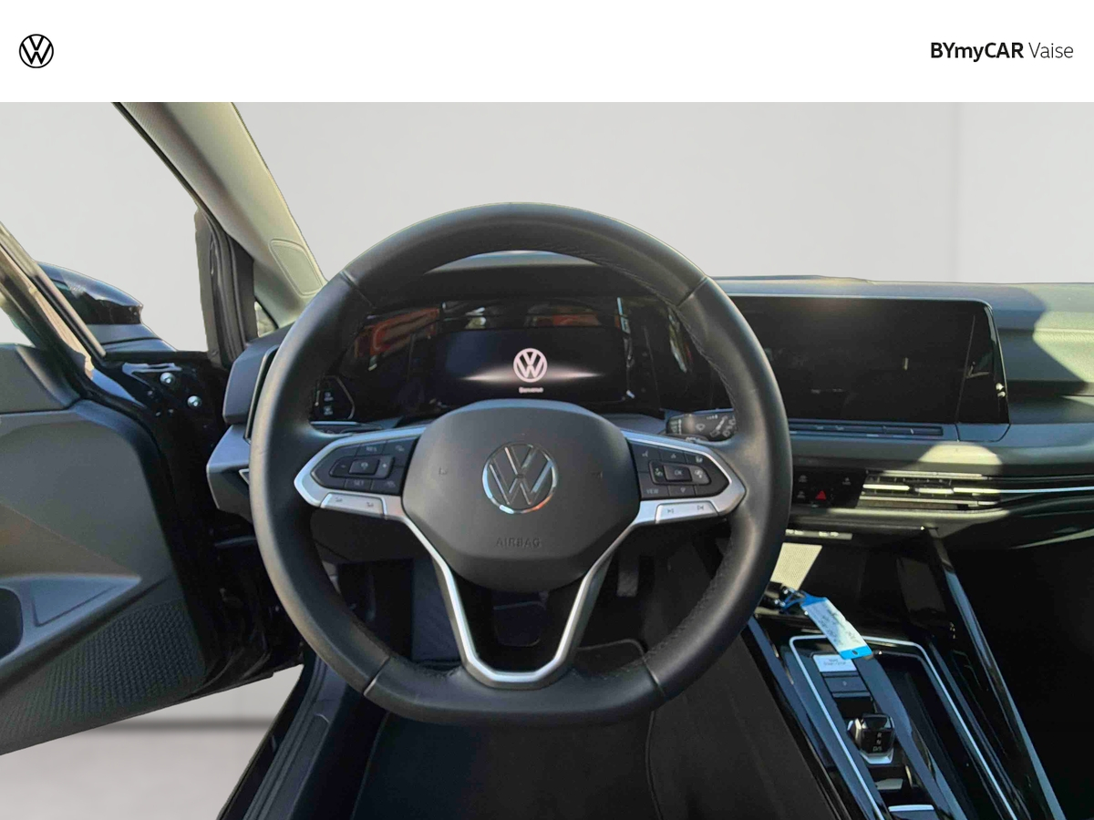 Volkswagen Golf 1.5 eTSI OPF 150 DSG7 — photo 10