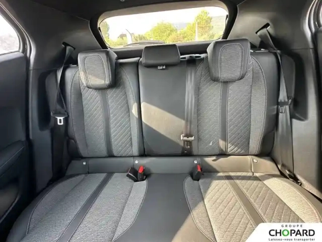 Peugeot 2008 hybrid 136 e-dcs6 — photo 6