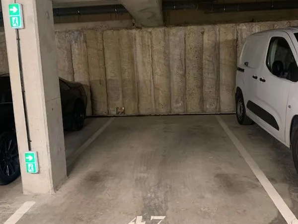 Location place de parking souterrain eco quartier Guillaumet