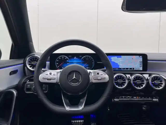 Mercedes Classe A 250 e amg line — photo 22