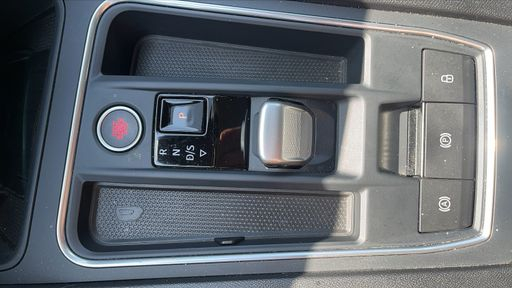 Seat Leon 1.5 eTSI 150 DSG7 - Xcellence – 2022 – 38684 km – Hybride essence – Boîte Automatique — photo 15