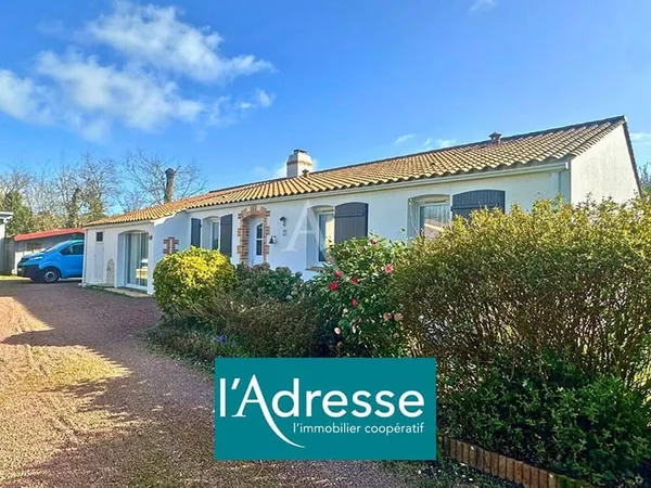 Maison de plain-pied 6 pièces 130 m²