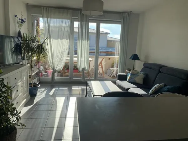 T3 coeur de Quint Fonsegrives ! Parkings et balcon