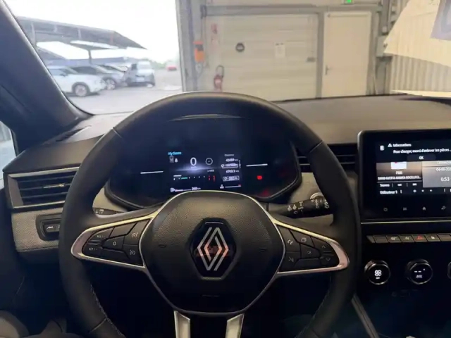 Renault Clio tce 90 — photo 28