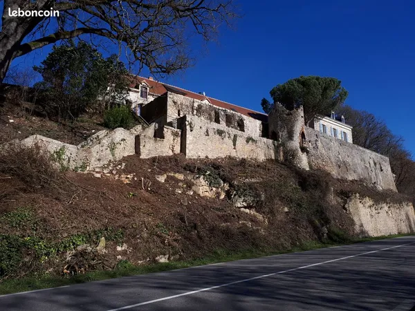 Maison hôtes dans un écrin de verdure