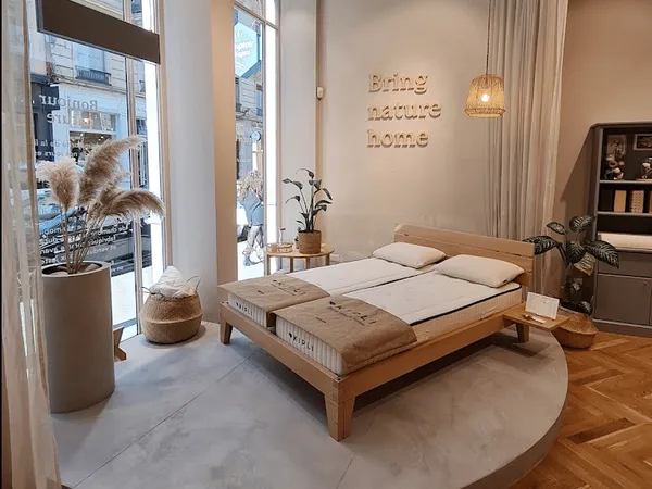 Boutique 100 m²