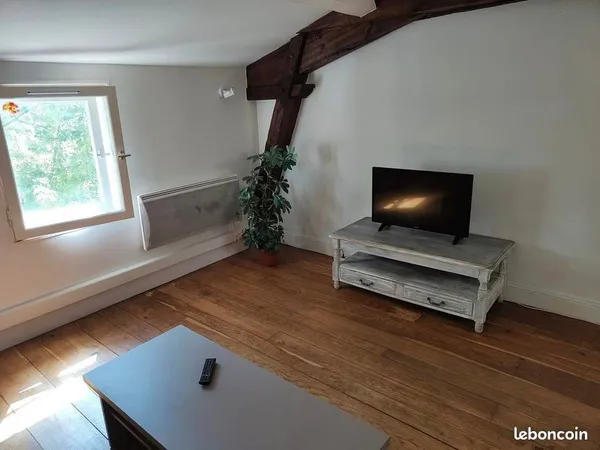 Appart meublé 70m2 saintes