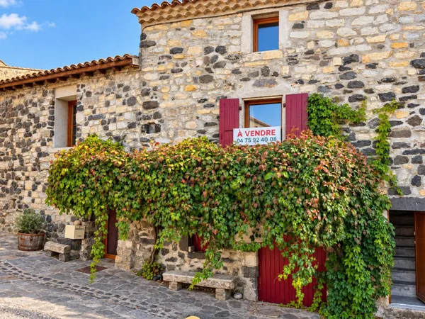 Maison 2 pièces 47 m²
