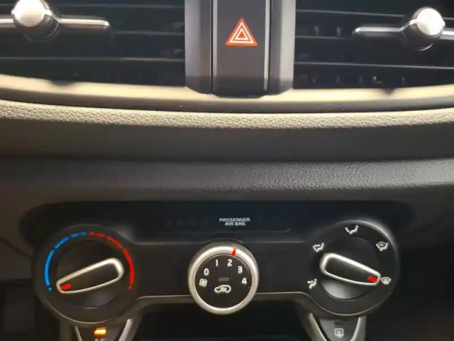 Kia Picanto 1.0l 66 ch isg — photo 29