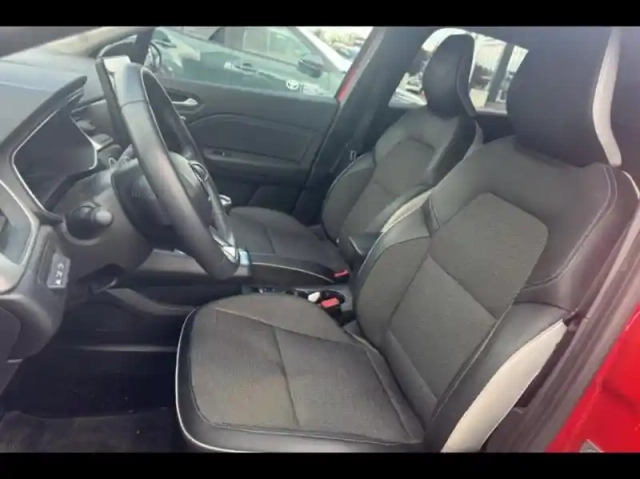 Renault Captur 1.0 tce 90ch techno — photo 10