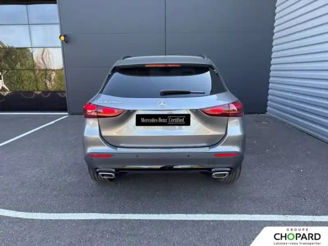 Mercedes Gla 250 e hybrid eq 8g-dct — photo 4