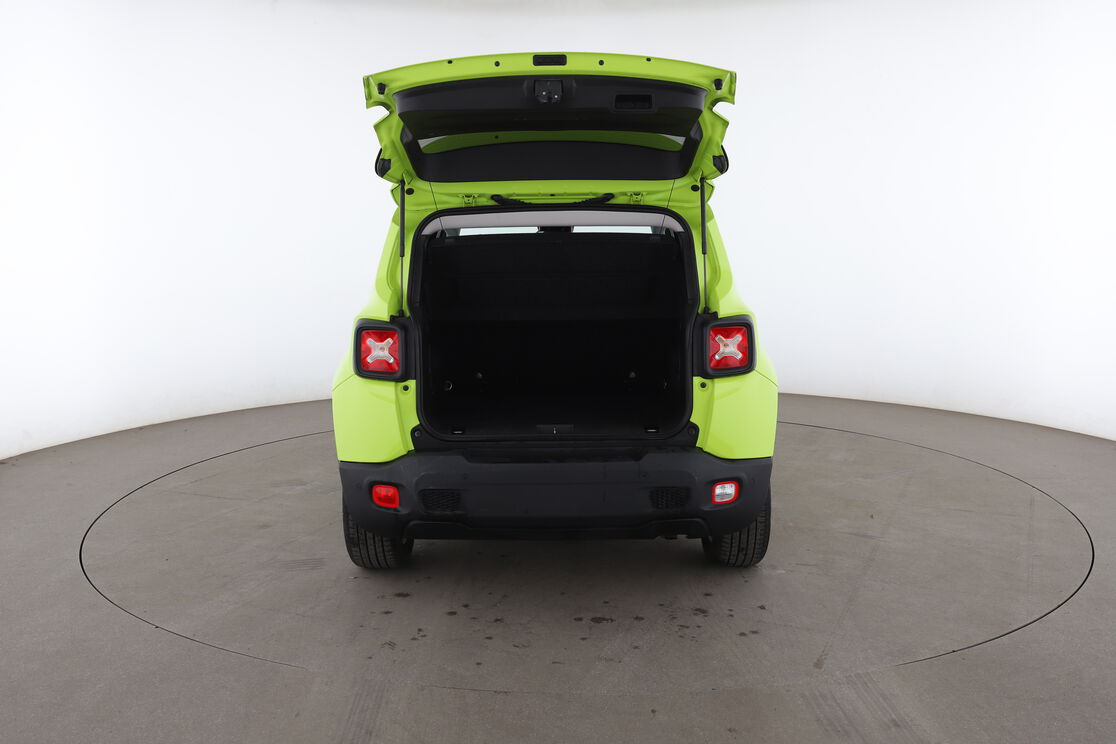 Jeep Renegade 1.6 E.torQ Evo South Beach — photo 15