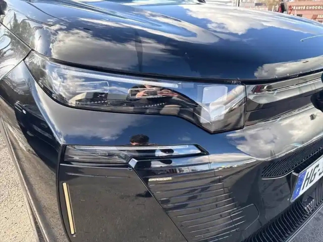 Citroën C5 Aircross hybride 145 ch e-dcs6 — photo 82