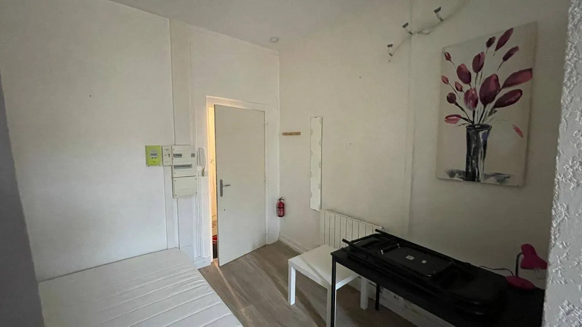 Photo 3