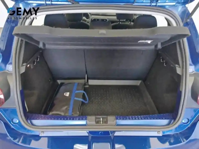 Dacia Sandero sce 65 — photo 41