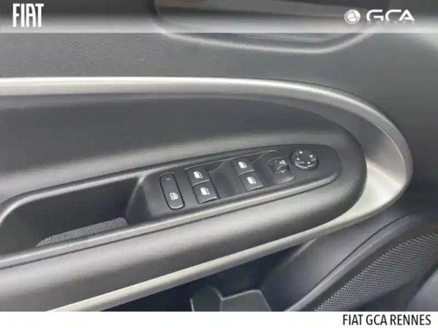 Jeep Avenger electrique 156ch 115kw 1st edition — photo 15