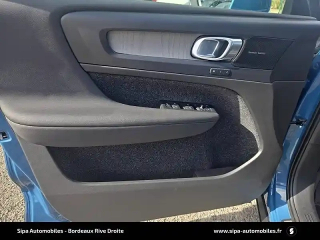 Volvo Xc40 b3 163 ch dct7 — photo 13
