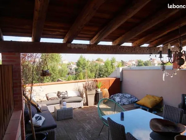 Rare Perpignan bon quartier centre-ville, superbe T3 standing 100 m² hab avec grande terrasse 35 m² 
