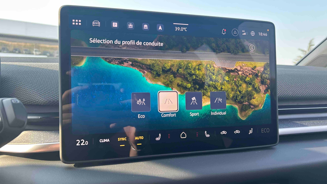 Volkswagen ID.3 Neo 50 kWh — photo 28